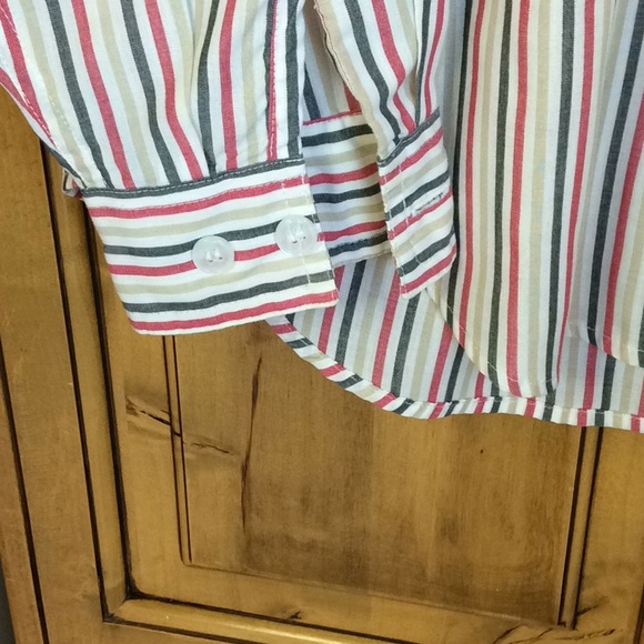FINAL SALE PRICE Cabin Creek Striped Button Down Shirt Medium - Picture 5 of 7